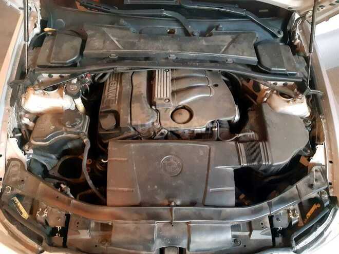 BMW 320 2005, 304,000 km - 2.0 l - Gəncə