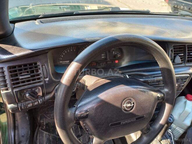 Opel Vectra 1996, 260,000 km - 2.0 l - Bakı