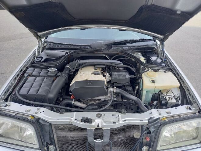 Mercedes C 180 1998, 370,000 km - 1.8 l - Gəncə
