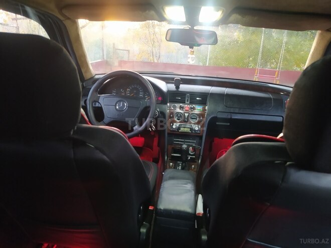 Mercedes C 180 1996, 444,000 km - 1.8 л - Qazax