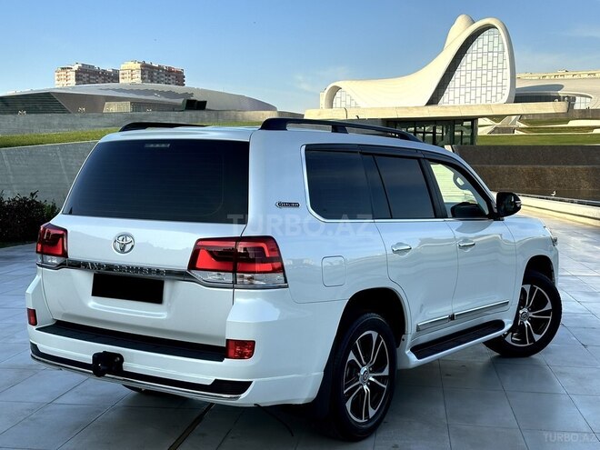 Toyota Land Cruiser 2017, 100,000 km - 4.0 l - Bakı