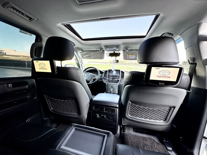 Toyota Land Cruiser 2017, 100,000 km - 4.0 l - Bakı
