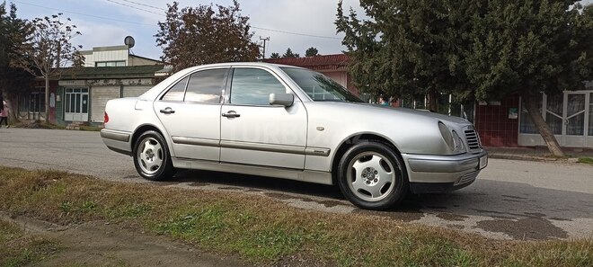 Mercedes E 230 1996, 344,456 km - 2.3 l - Xaçmaz