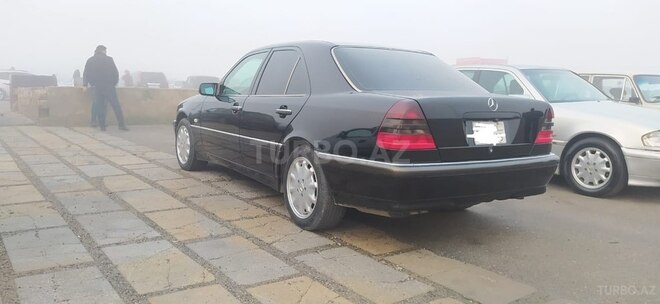 Mercedes C 240 1997, 321,590 km - 2.4 л - Bakı