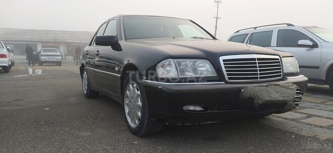 Mercedes C 240 1997, 321,590 km - 2.4 л - Bakı