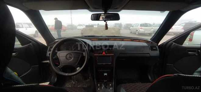 Mercedes C 240 1997, 321,590 km - 2.4 л - Bakı