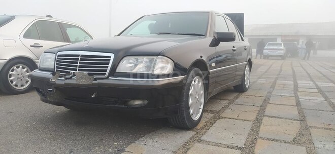 Mercedes C 240 1997, 321,590 km - 2.4 л - Bakı
