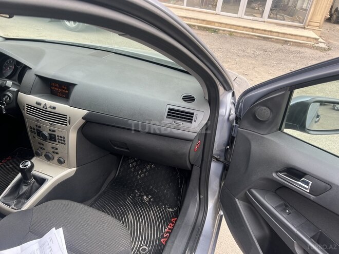 Opel Astra 2008, 185,000 km - 1.4 l - Gəncə