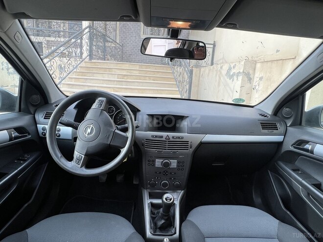 Opel Astra 2008, 185,000 km - 1.4 l - Gəncə
