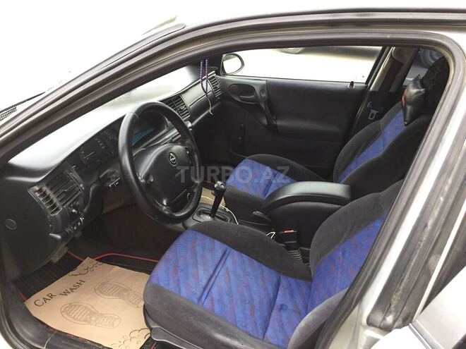 Opel Vectra 1996, 338,000 km - 1.8 l - Qazax
