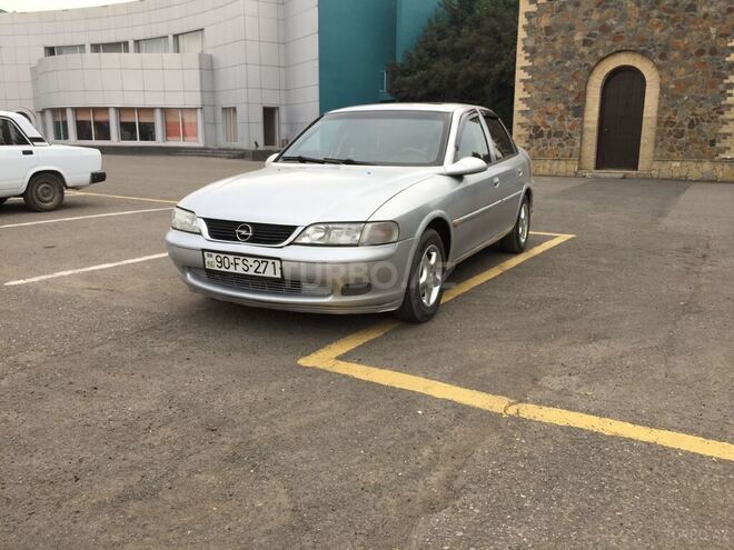 Opel Vectra 1996, 338,000 km - 1.8 l - Qazax