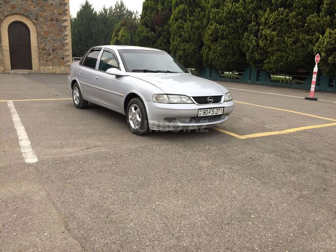 Opel Vectra 1996, 338,000 km - 1.8 l - Qazax