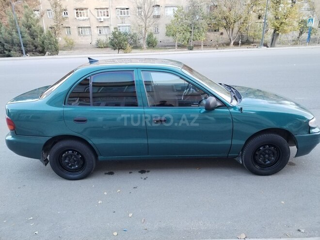 Hyundai Accent 1995, 553,000 km - 1.5 л - Gəncə
