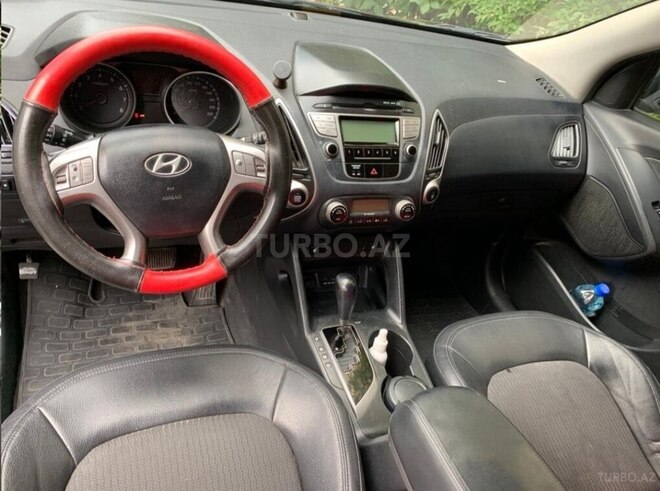 Hyundai ix35 2010, 168,000 km - 2.0 л - Qəbələ
