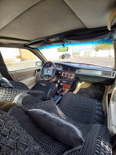 Mercedes 190 1992, 400,000 km - 2.0 л - Bakı