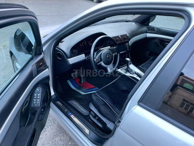 BMW 525 2002, 321,000 km - 2.5 l - Bakı