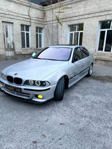BMW 525 2002, 321,000 km - 2.5 l - Bakı