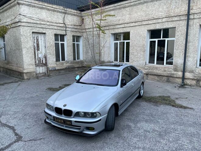 BMW 525 2002, 321,000 km - 2.5 l - Bakı