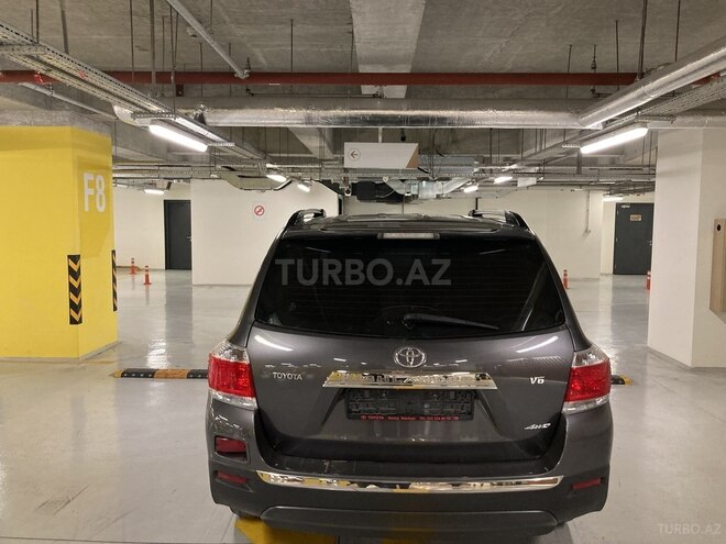 Toyota Highlander 2011, 297,000 km - 3.5 l - Gəncə