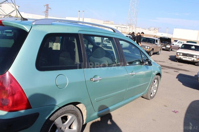 Peugeot 307 2004, 350,000 km - 2.0 l - Bakı