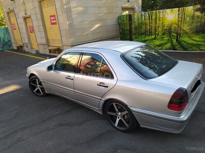 Mercedes C 240 1998, 421,247 km - 2.4 l - Bakı