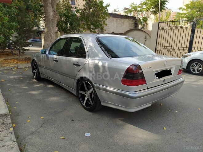 Mercedes C 240 1998, 421,247 km - 2.4 l - Bakı