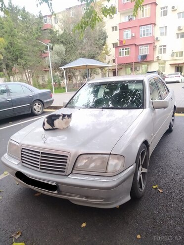 Mercedes C 240 1998, 421,247 km - 2.4 l - Bakı