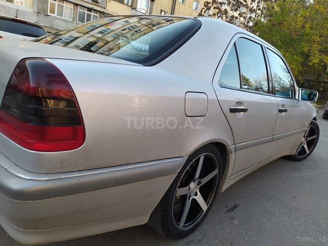 Mercedes C 240 1998, 421,247 km - 2.4 l - Bakı