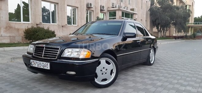 Mercedes C 230 1997, 142,000 km - 2.3 л - Bakı
