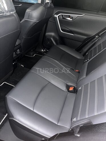 Toyota RAV4 2022, 17,500 km - 2.5 l - Bakı