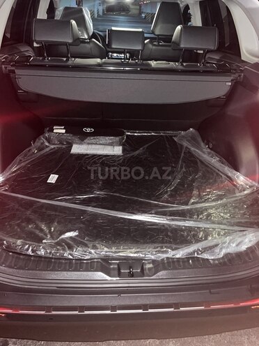 Toyota RAV4 2022, 17,500 km - 2.5 l - Bakı