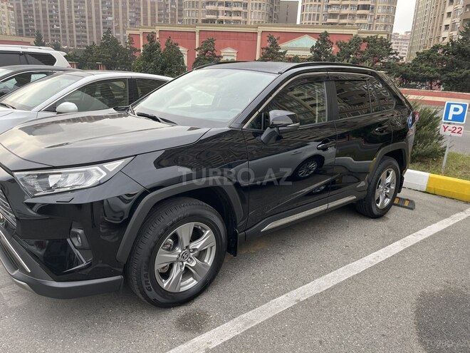 Toyota RAV4 2022, 17,500 km - 2.5 l - Bakı