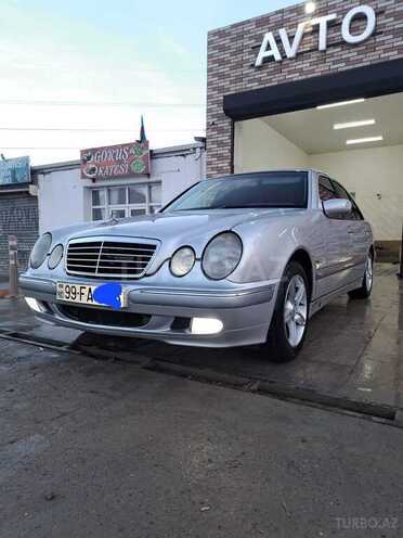 Mercedes E 240 2000, 300,000 km - 2.4 l - Bakı