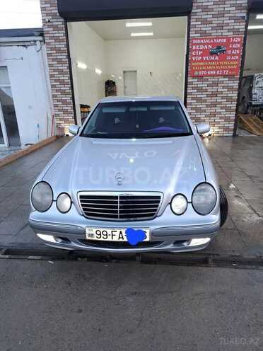 Mercedes E 240 2000, 300,000 km - 2.4 l - Bakı