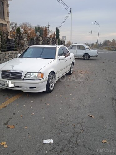 Mercedes C 230 1998, 301,275 km - 2.3 l - Zaqatala