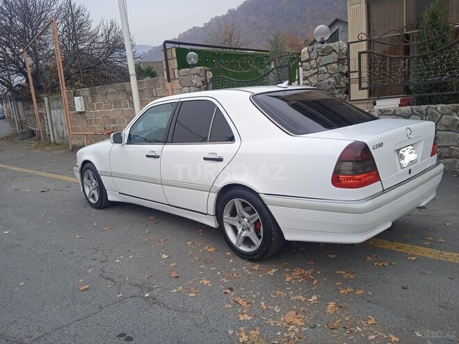 Mercedes C 230 1998, 301,275 km - 2.3 l - Zaqatala