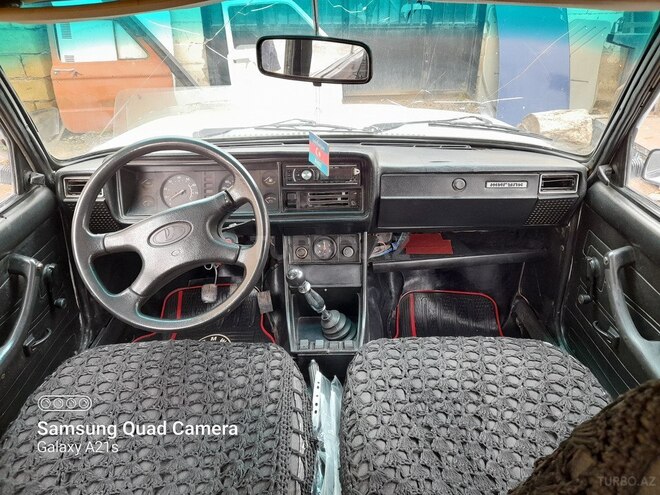 LADA (VAZ) 2107 1986, 100,000 km - 1.6 l - Salyan