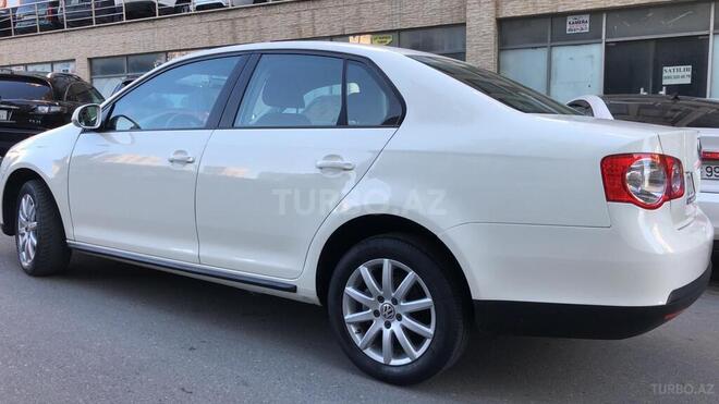 Volkswagen Jetta 2007, 284,000 km - 1.6 l - Bakı