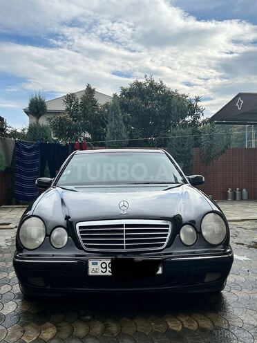 Mercedes E 240 2000, 425,000 km - 2.4 l - Masallı