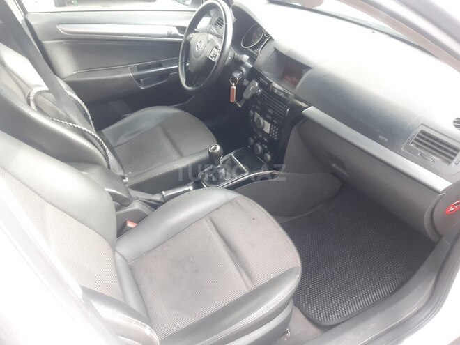 Opel Astra 2007, 195,000 km - 1.9 l - Bakı