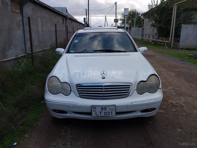Mercedes C 240 2001, 342,220 km - 2.6 l - Bakı