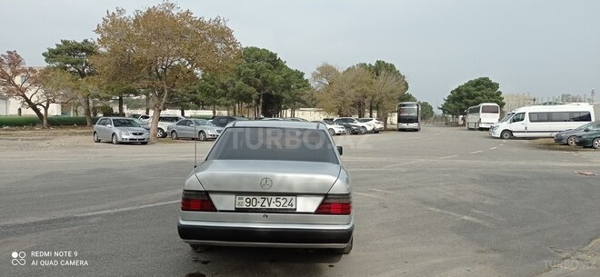 Mercedes E 230 1988, 312,654 km - 2.3 l - Sumqayıt