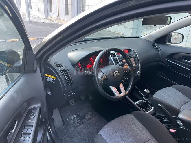 Kia Ceed 2011, 187,000 km - 1.6 l - Bakı