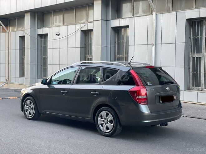 Kia Ceed 2011, 187,000 km - 1.6 l - Bakı
