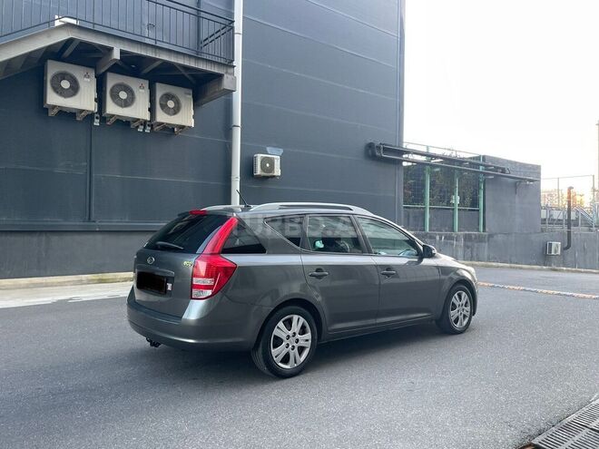 Kia Ceed 2011, 187,000 km - 1.6 l - Bakı