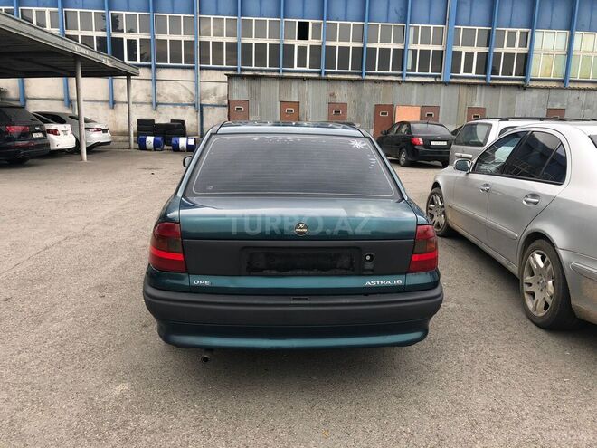 Opel Astra 1995, 453,524 km - 1.6 л - Bakı