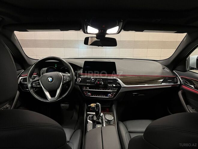 BMW 530 2019, 37,000 km - 2.0 л - Bakı