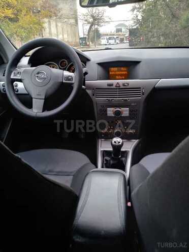 Opel Astra 2005, 212,000 km - 1.4 l - Bakı