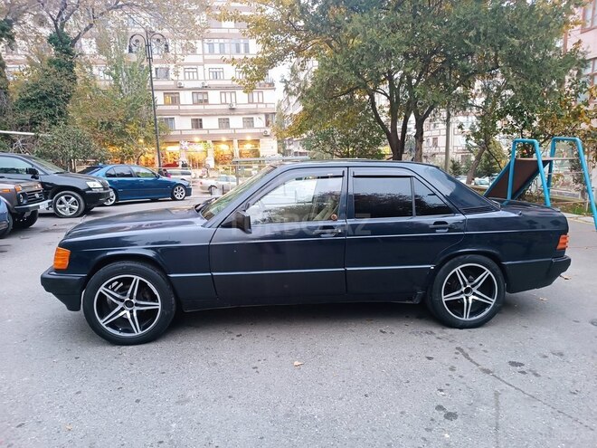Mercedes 190 1991, 384,659 km - 1.8 л - Bakı