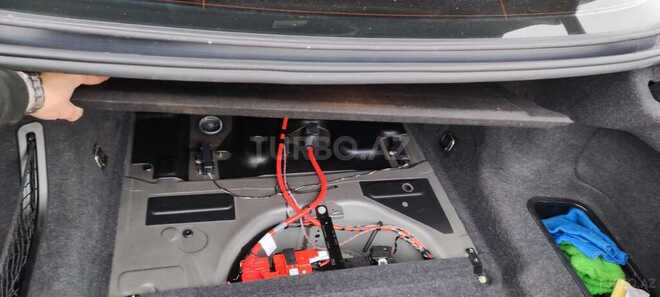 BMW 528 2014, 150,000 km - 2.0 л - Bakı